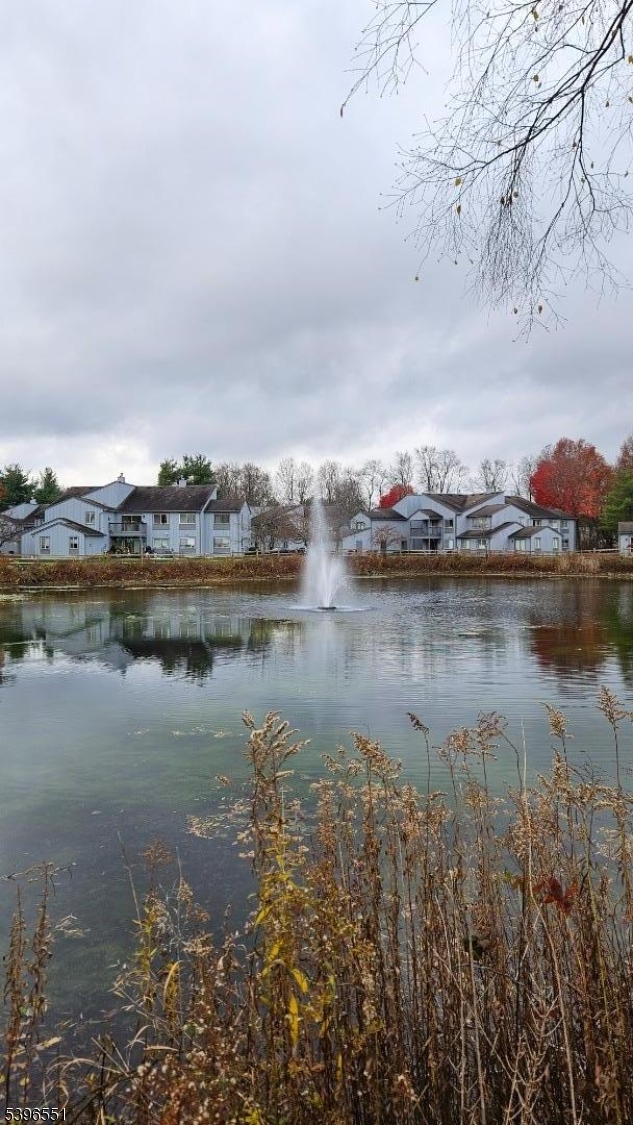 Drakesville At Roxbury - Residential Lease