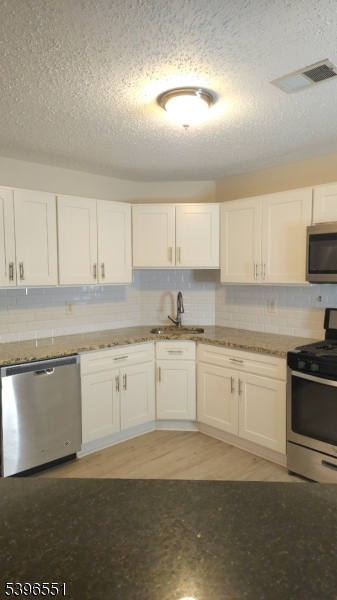 Drakesville At Roxbury - Residential Lease