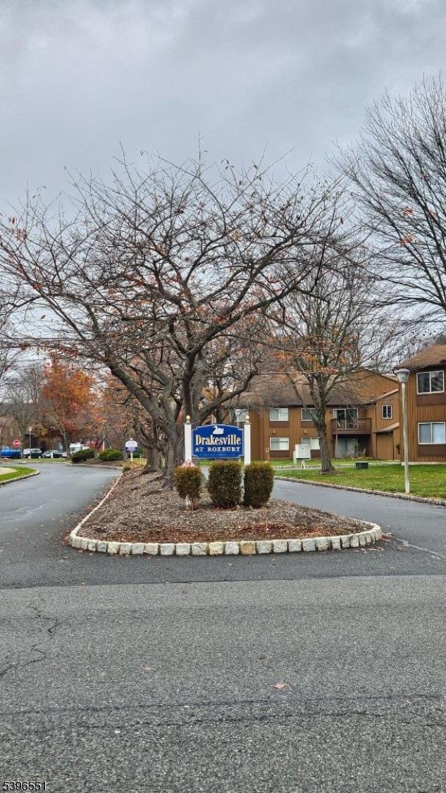 Drakesville At Roxbury - Residential Lease