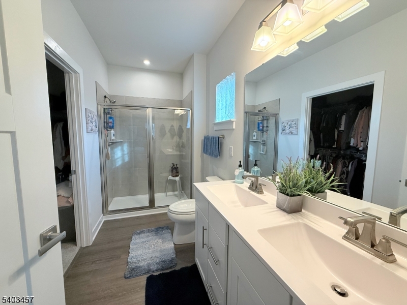 Hawk Pointe - Residential