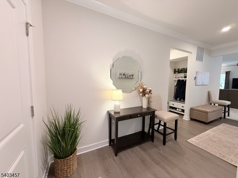 Hawk Pointe - Residential