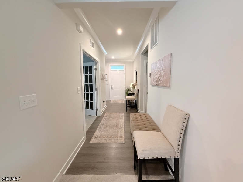 Hawk Pointe - Residential