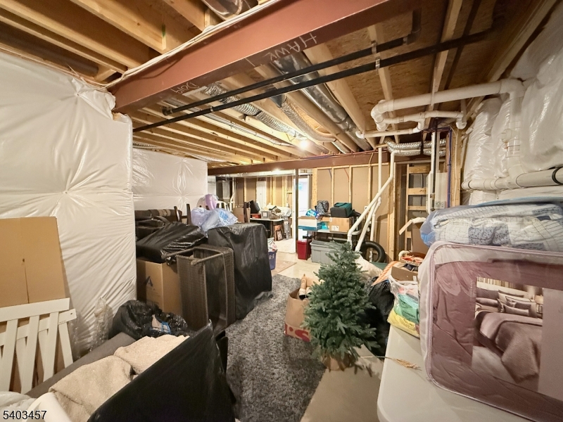 Hawk Pointe - Residential