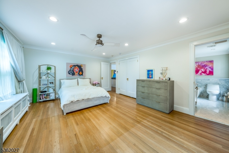 Montrose - Residential