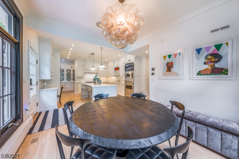 Montrose - Residential