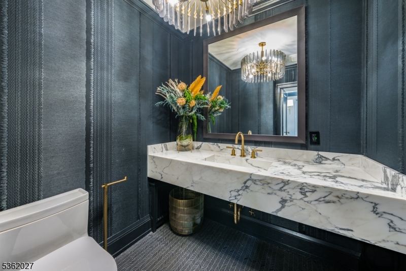 Montrose - Residential