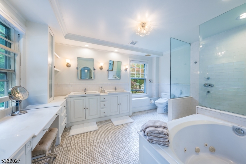 Montrose - Residential