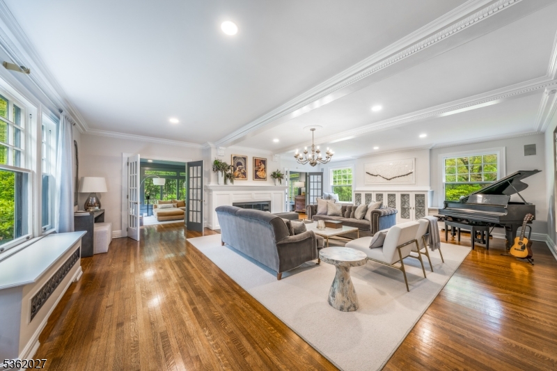 Montrose - Residential