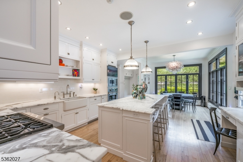 Montrose - Residential