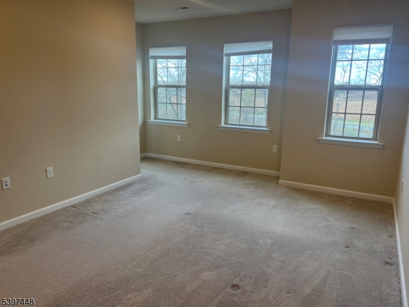 Somerville Station - Residential Lease