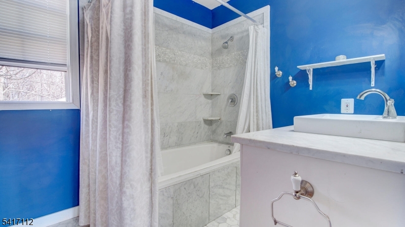 Highland Lakes - Residential