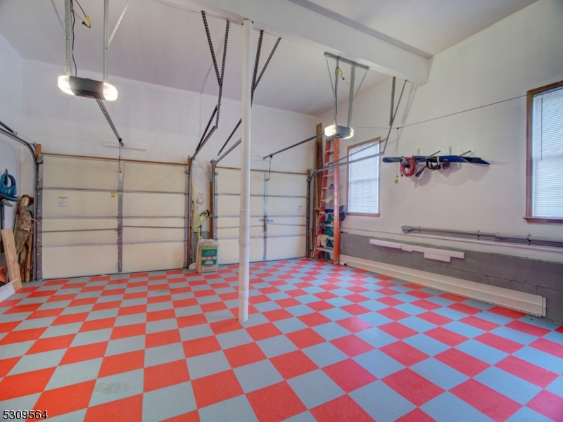 Poets Peak - Residential