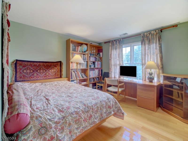 Poets Peak - Residential