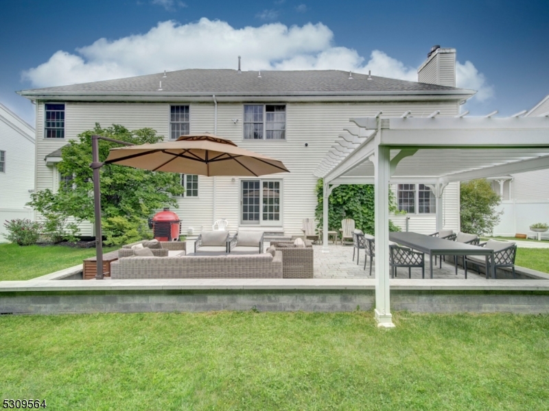 Poets Peak - Residential