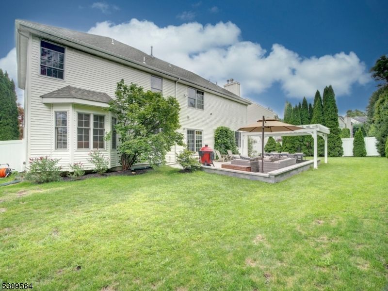 Poets Peak - Residential