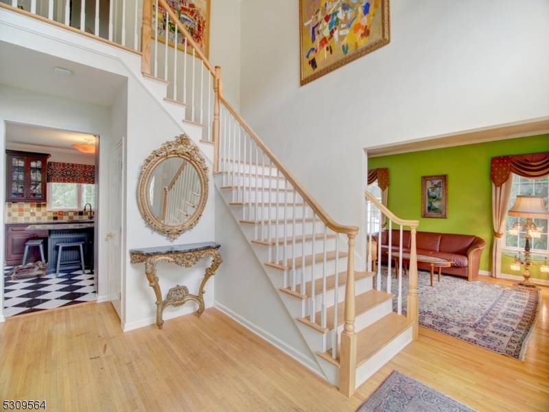 Poets Peak - Residential