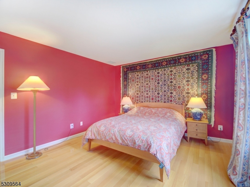 Poets Peak - Residential