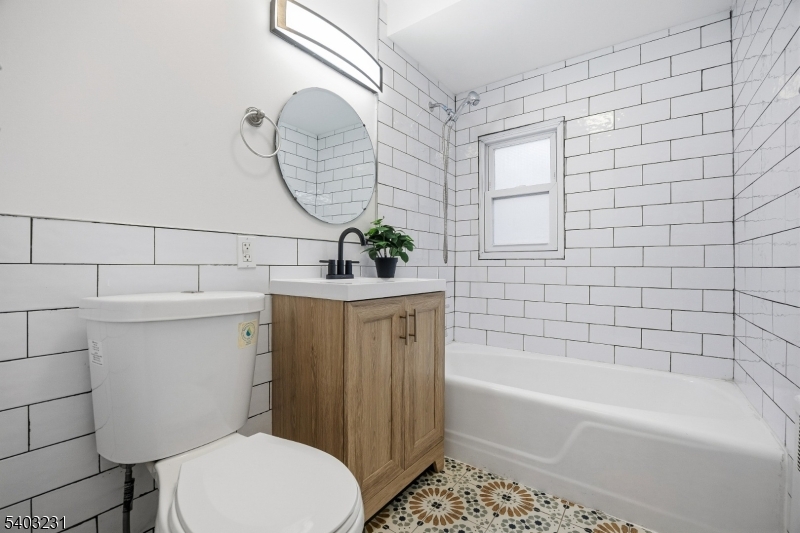 Brighton Arms Condominium - Residential