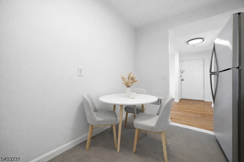 Brighton Arms Condominium - Residential