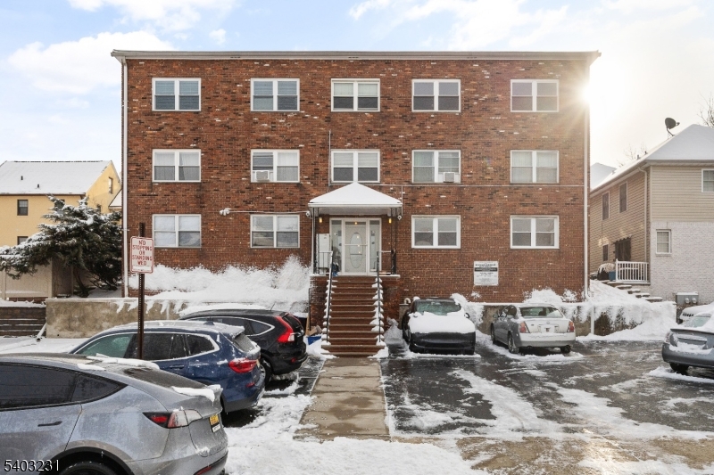 Brighton Arms Condominium - Residential