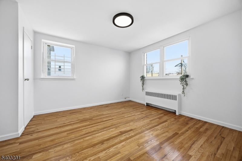 Brighton Arms Condominium - Residential