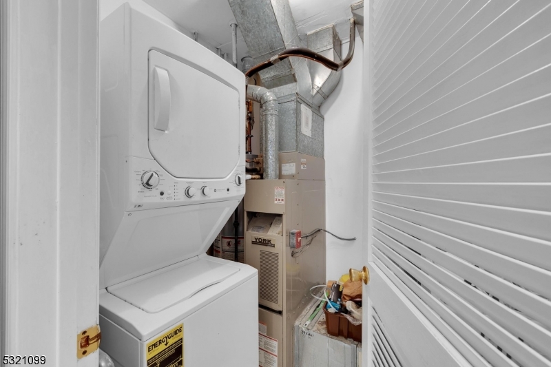 The Glens - Residential