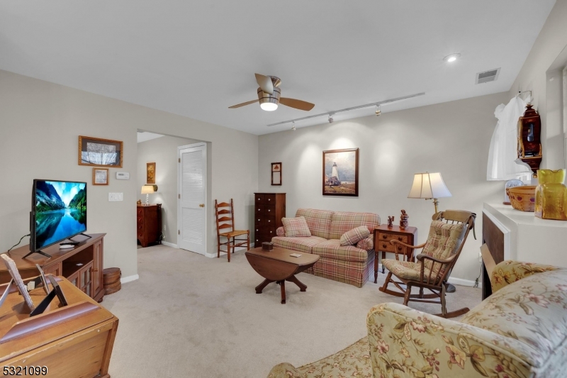 The Glens - Residential