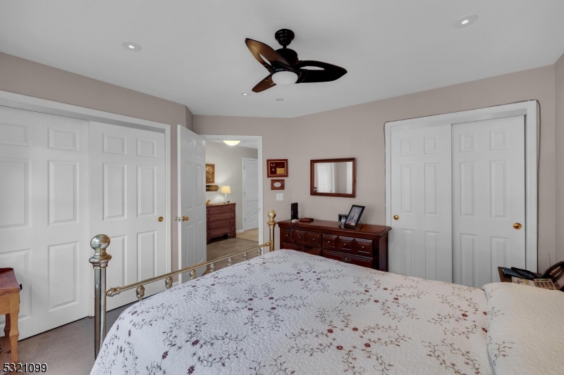 The Glens - Residential