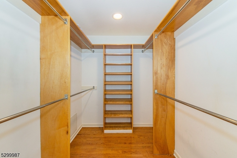 Rolling Hills - Residential