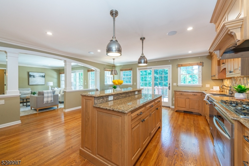 Rolling Hills - Residential