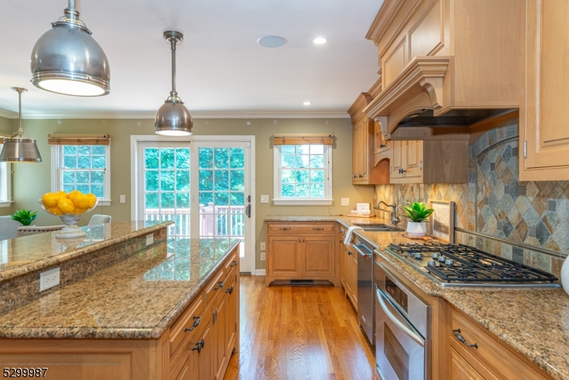 Rolling Hills - Residential