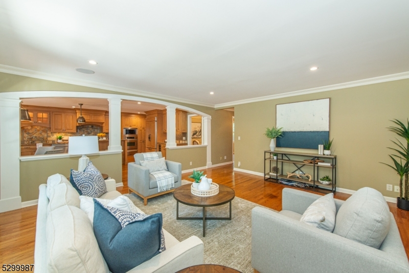 Rolling Hills - Residential