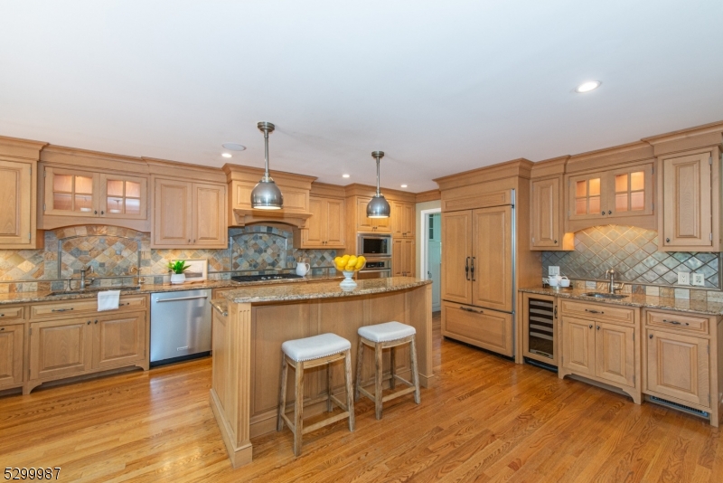 Rolling Hills - Residential