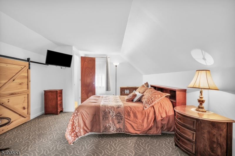 Pompton Plains - Residential