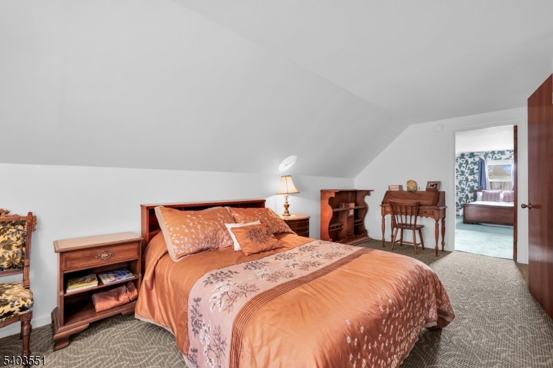 Pompton Plains - Residential