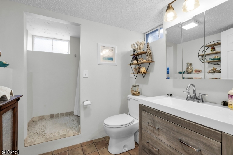 Pompton Plains - Residential