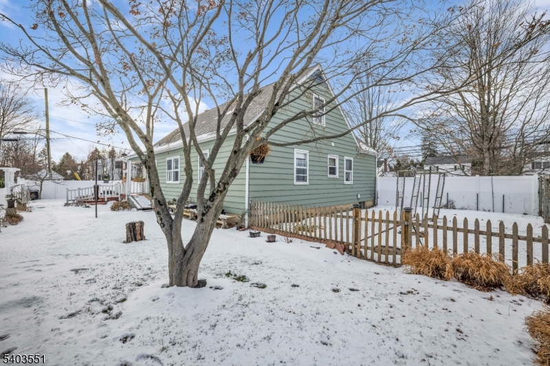 Pompton Plains - Residential