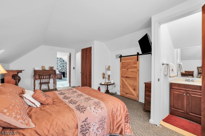 Pompton Plains - Residential