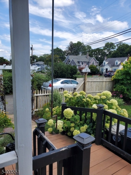 Pompton Plains - Residential