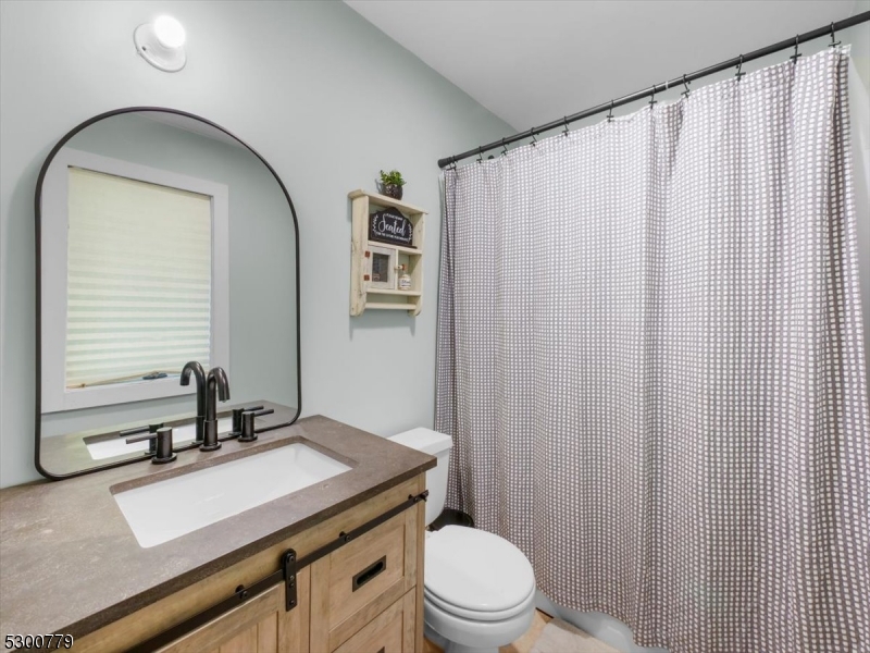 Upper Greenwood Lake - Residential