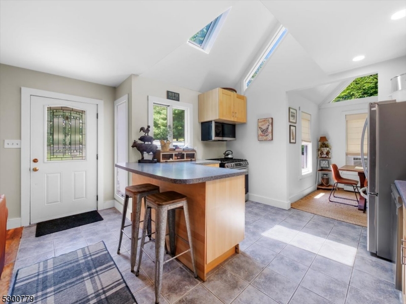 Upper Greenwood Lake - Residential