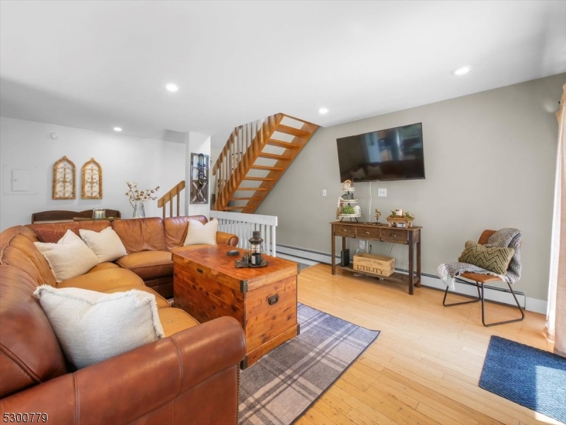 Upper Greenwood Lake - Residential