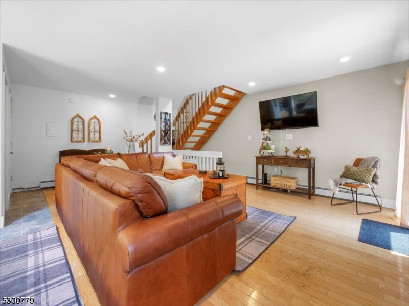 Upper Greenwood Lake - Residential