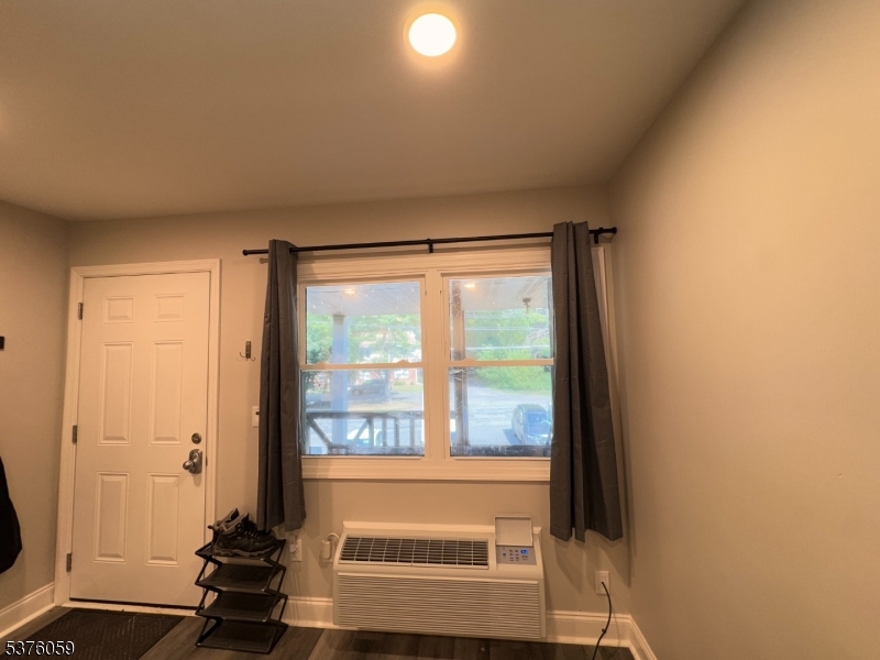 HIGH POINT COUNTRY CLUB - Residential