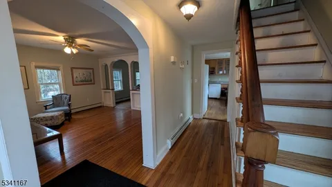 4 Mechanic St, Roxbury Twp., NJ 07876 - MLS#: 3949968