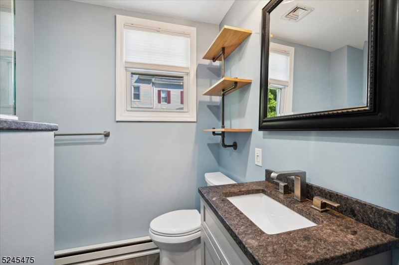 Hill Section - Residential Lease