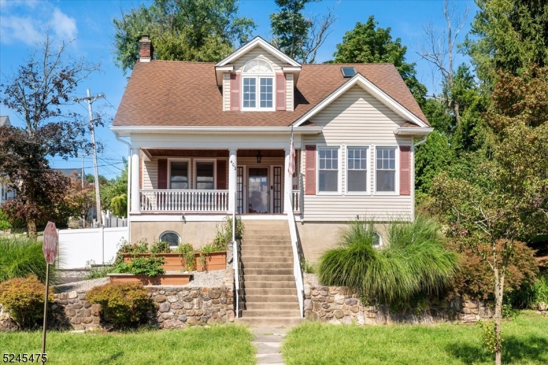 Hill Section - Residential Lease