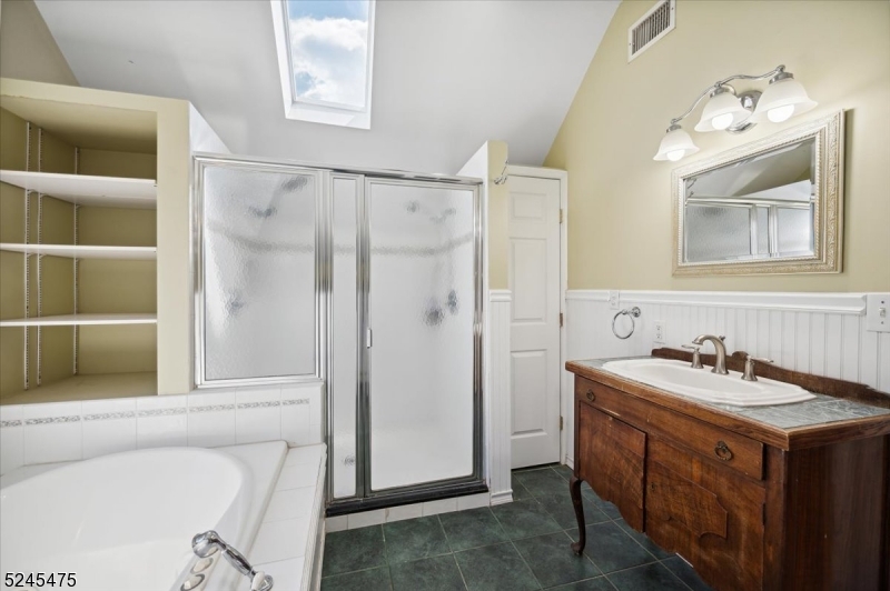 Hill Section - Residential Lease