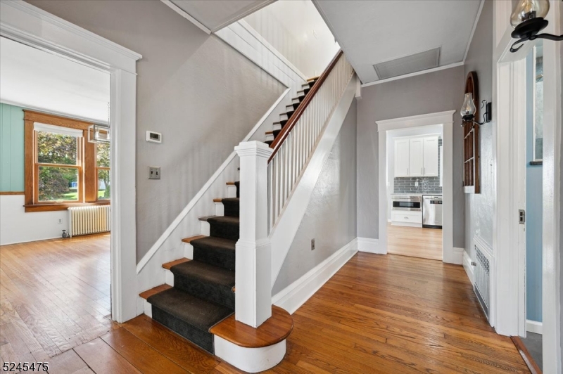 Hill Section - Residential Lease