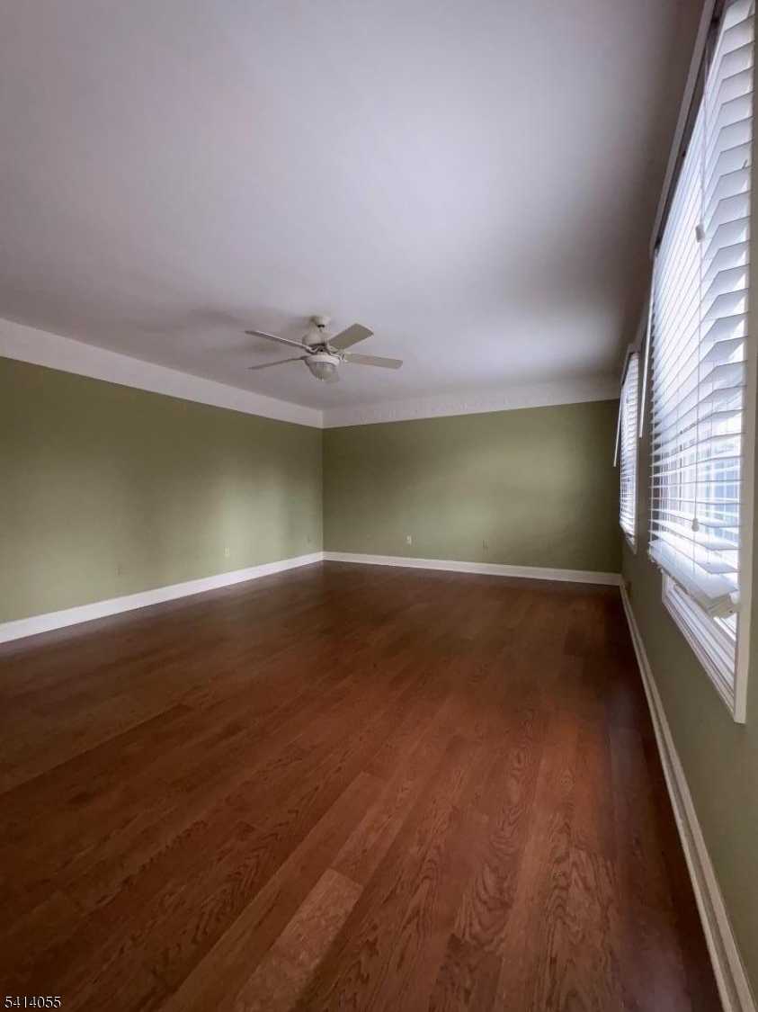 Crestwood Commons - Residential